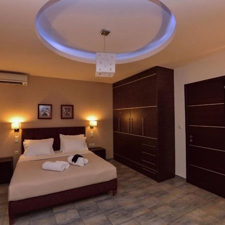 Gonis Suites Palaiochora Zewnętrze zdjęcie