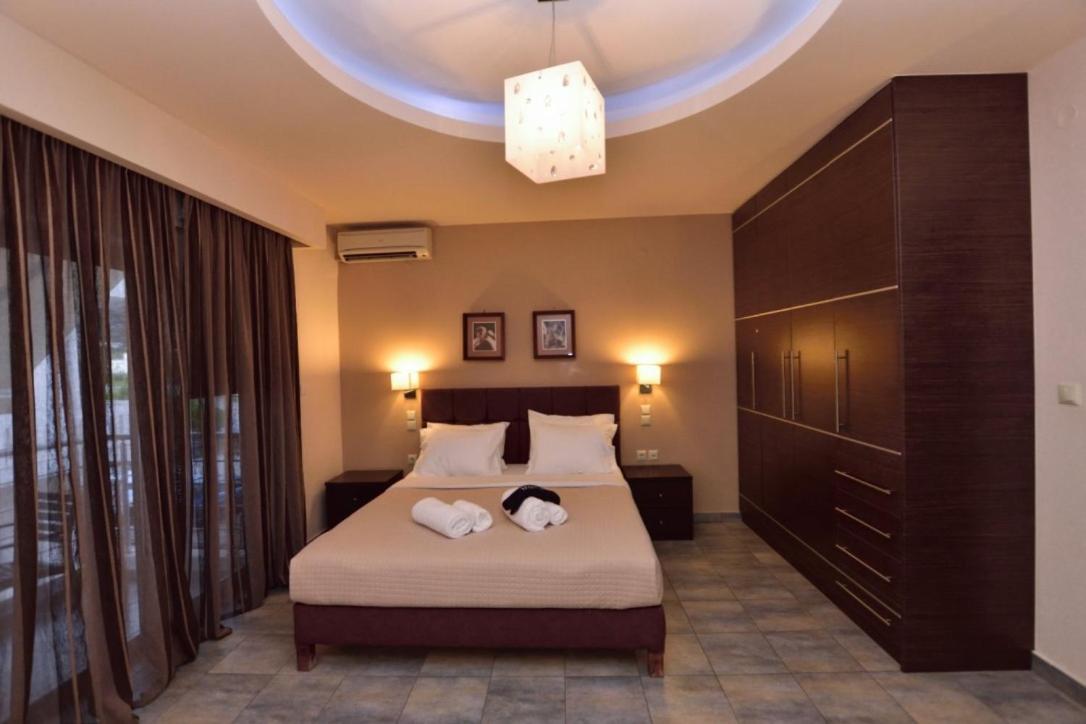 Gonis Suites Palaiochora Zewnętrze zdjęcie