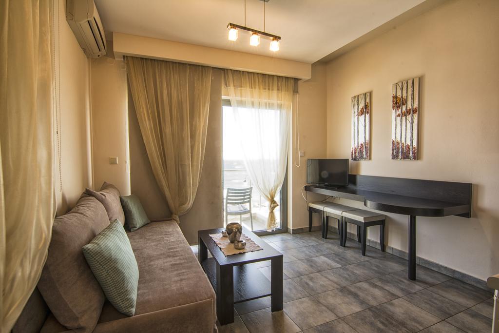 Gonis Suites Palaiochora Zewnętrze zdjęcie