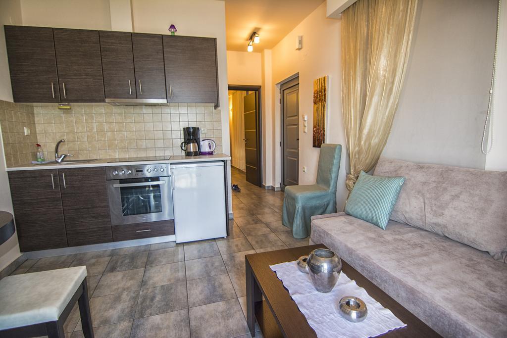 Gonis Suites Palaiochora Zewnętrze zdjęcie