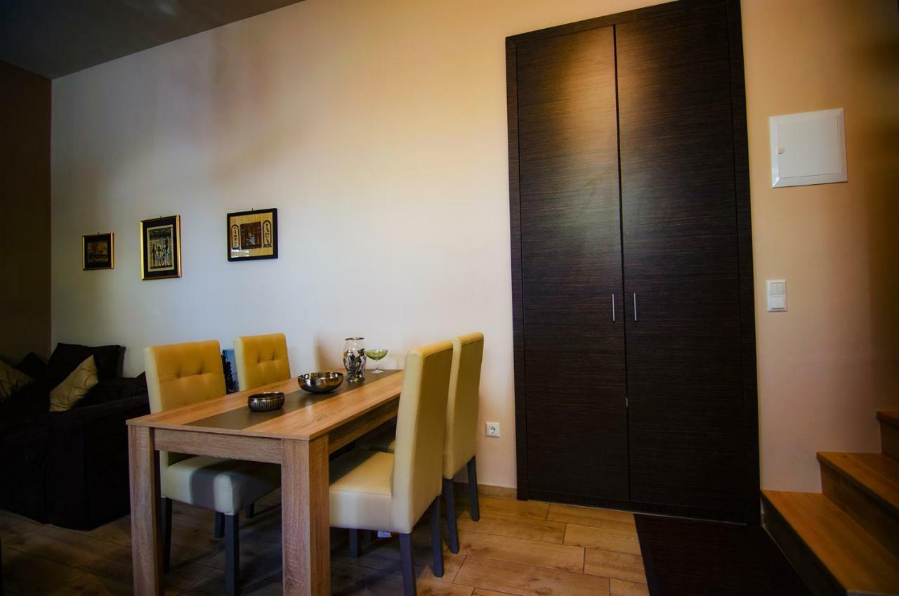 Gonis Suites Palaiochora Zewnętrze zdjęcie